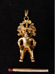 Replik 23 Anh&auml;nger kosmologische Figur  Goldmuseum...