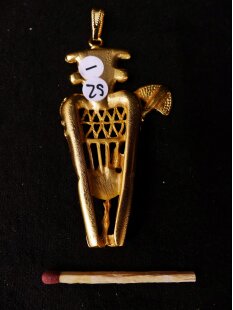 Replik 29 Anh&auml;nger kosmologische Figur Goldmuseum...