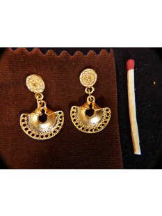 1 Paar Ohrstecker No.48 vergoldet astrologisches Motiv...