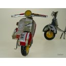 Motorroller Vespa = 12 cm Code C