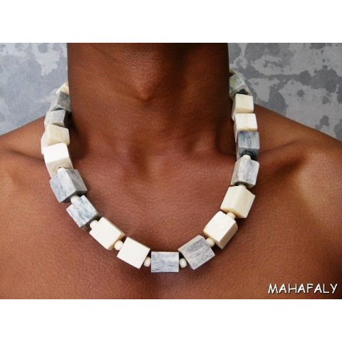 Knochenkette Kubix wei&szlig;, grau = Code G