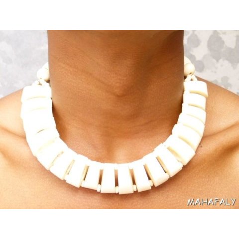 Knochenkette Kakindal 45 cm = Code I