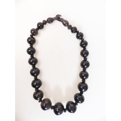 Hornkette Hando dunkel poliert 55 cm = Code H