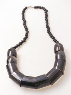 Hornkette Hantifaly schwarz poliert 55 cm - 80 %