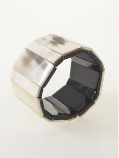 Horn Armband Hobelana 40 mm = Code G