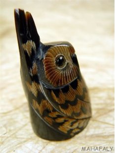 Hornfigur Schleiereule. an Baum = Code A  3,5 cm