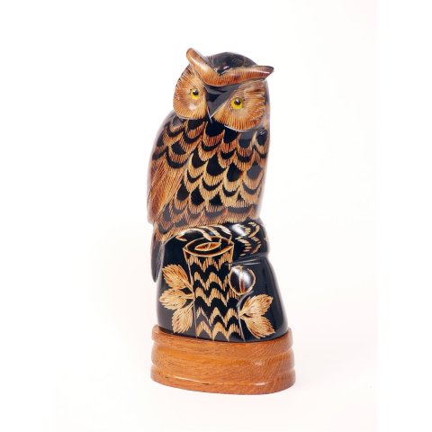 Hornfigur Waldohreule auf Sockel = Code H  12-14 cm