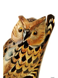 Hornfigur Waldohreule auf Holzsockel = Code I  16-20 cm