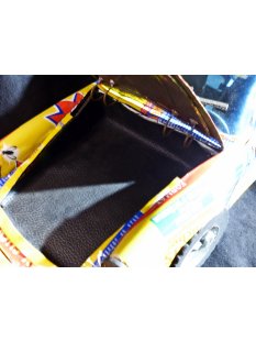 Porsche 911 Targa aus bunten Werbedosen M 1:10  L 50 cm