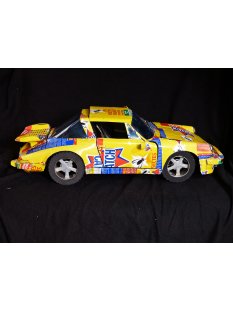 Porsche 911 Targa aus bunten Werbedosen M 1:10  L 50 cm
