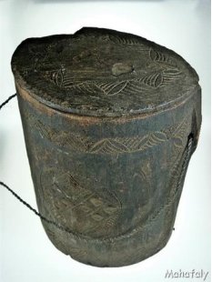 AF23 Zafimaniry Reisbeh&auml;lter Artefakt der Betsileo...