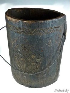 AF23 Zafimaniry Reisbeh&auml;lter Artefakt der Betsileo...