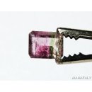 T056 polychromer Madagaskar Turmalin facettiert. 2,25 Carat.