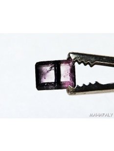 T093 polychromer Madagaskar Turmalin facettiert. 1,55 Carat.