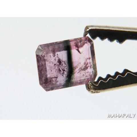 T118 Rubbelit Madagaskar Turmalin facettiert. 2,15 Carat.