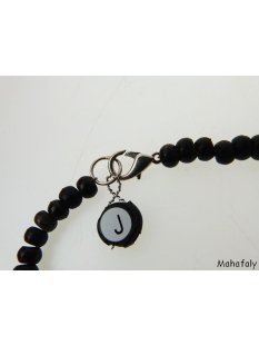 Horn/Korallenkette Rakoto 54 cm = Code J