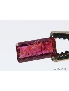 T167 Rubellit Madagaskar Turmalin facettiert. 2,45 Carat.