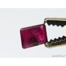 T182 Rubellit Madagaskar Turmalin facettiert. 1,60 Carat.
