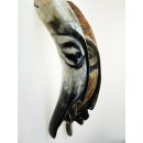 Hornfigur Maske und Trinkhorn. ETHNO 29 cm = Code E