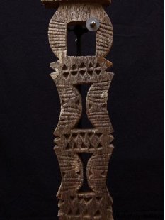 AL117 original AloAlo Grabstele der Sakalava oder...