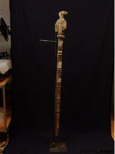 AL117 original AloAlo Grabstele der Sakalava oder Mahafaly antik 2 Totenv&ouml;gel 140 cm ca. 1920