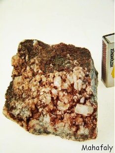 GS06 Granatstufe 533 g