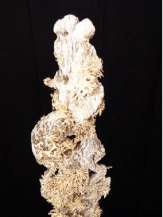 AL26 original AloAlo Grabstele der Mahafaly antik Pirogge...