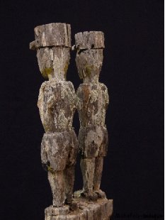 AL113 original AloAlo Grabstele der Mahafaly antik, 2...