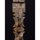 AL113 original AloAlo Grabstele der Mahafaly antik, 2 Gendarmen 177 cm.