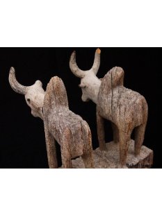 AL88 original AloAlo Grabstele der Mahafaly antik 2 Zebu 140 cm ca. 1930