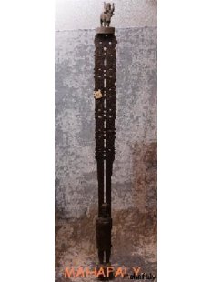 AL82 Sockel AloAlo Grabstele Zebu 1965 = 220 cm