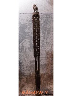 AL82 Sockel AloAlo Grabstele Zebu 1965 = 220 cm