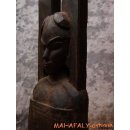 AL82 Sockel AloAlo Grabstele Zebu 1965 = 220 cm