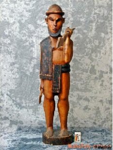 MF009 Kriegerskulptur der Bara 1975  echt Palisanderholz...