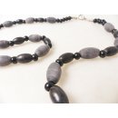 Hornkette Konstanze grau matt 65 cm = Code G