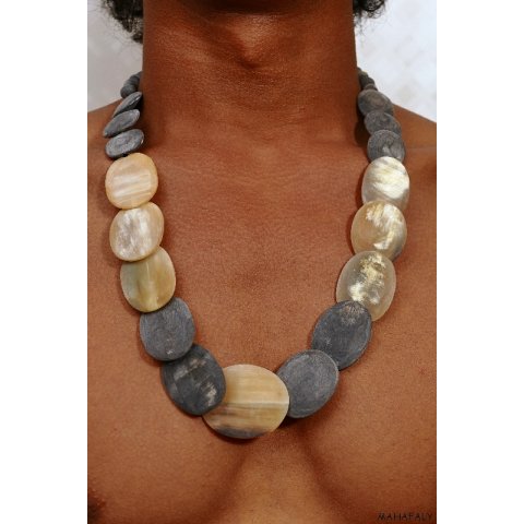 Hornkette Kagemaru matt poliert  57 cm = Code G