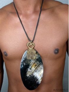 Horn Anh&auml;nger. Rova oval  10x15 cm = Code I dunkler Grundton