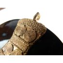 Horn Anh&auml;nger. Rova rund 10 cm = Code I dunkler Grundton