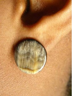 Horn Ohrclip. rund 15  mm = Code E