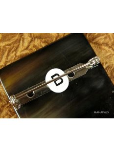 Horn Broschen. 4 cm = Code B hell rechteckig