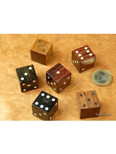 W&uuml;rfel 20 mm  braunes Holz mit Knochenpunkten