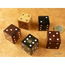 braunes Holz mit Knochenpunkten