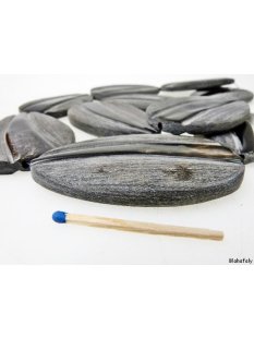 Hornscheibe Form Blatt oval grau matt und teilpoliert D 80 mm