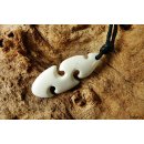 Knochen Anh&auml;nger Maori Motiv HEI MATAO 40 mm Code D, Nr.A92021