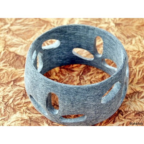 Horn Armreifen Horasta grau geschlossen 40 mm = Code G