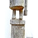 MF176 original AloAlo Grabpfosten Frau mit Tasche 160 cm 1940