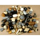 Hornperlen 100 g alle Formen, Oberfl&auml;chen und Farben im Mix