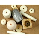 Hornperlen Knochen poliert100 g. alle Gr&ouml;&szlig;en und Formen im Mix