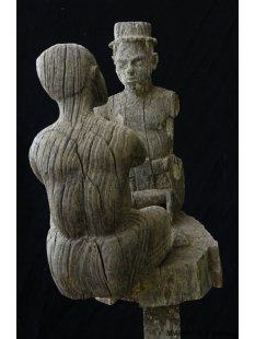 AL185 original AloAlo Grabstele der Mahafaly antik 2 M&auml;nner im Gespr&auml;ch 155 cm ca. 1925