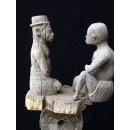 AL185 original AloAlo Grabstele der Mahafaly antik 2 M&auml;nner im Gespr&auml;ch 155 cm ca. 1925